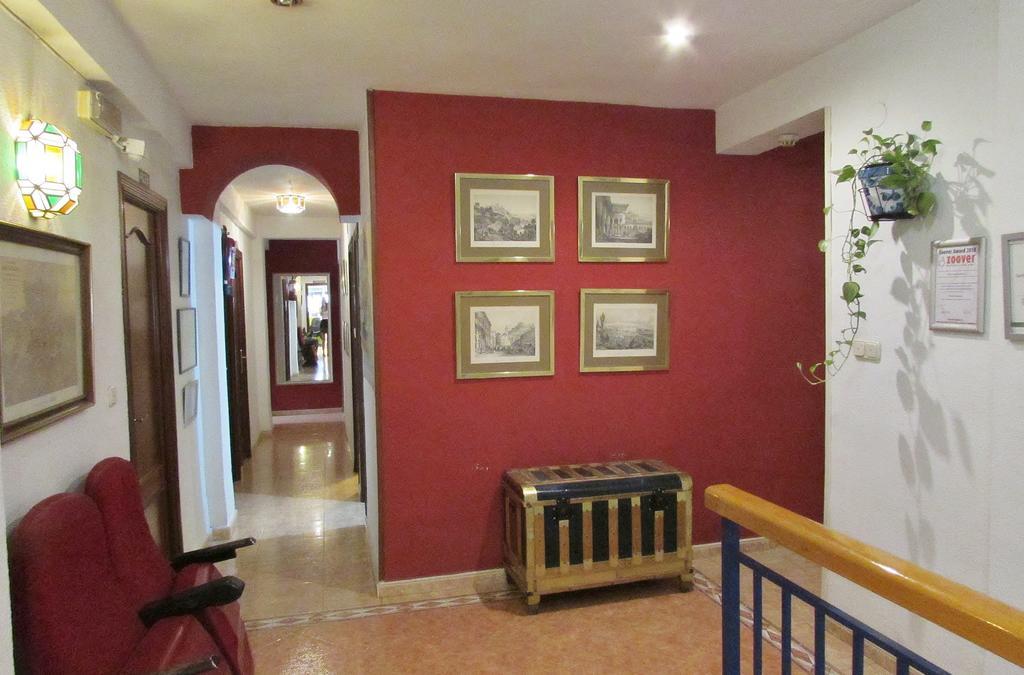 Hostal Nuevas Naciones Granada Kültér fotó