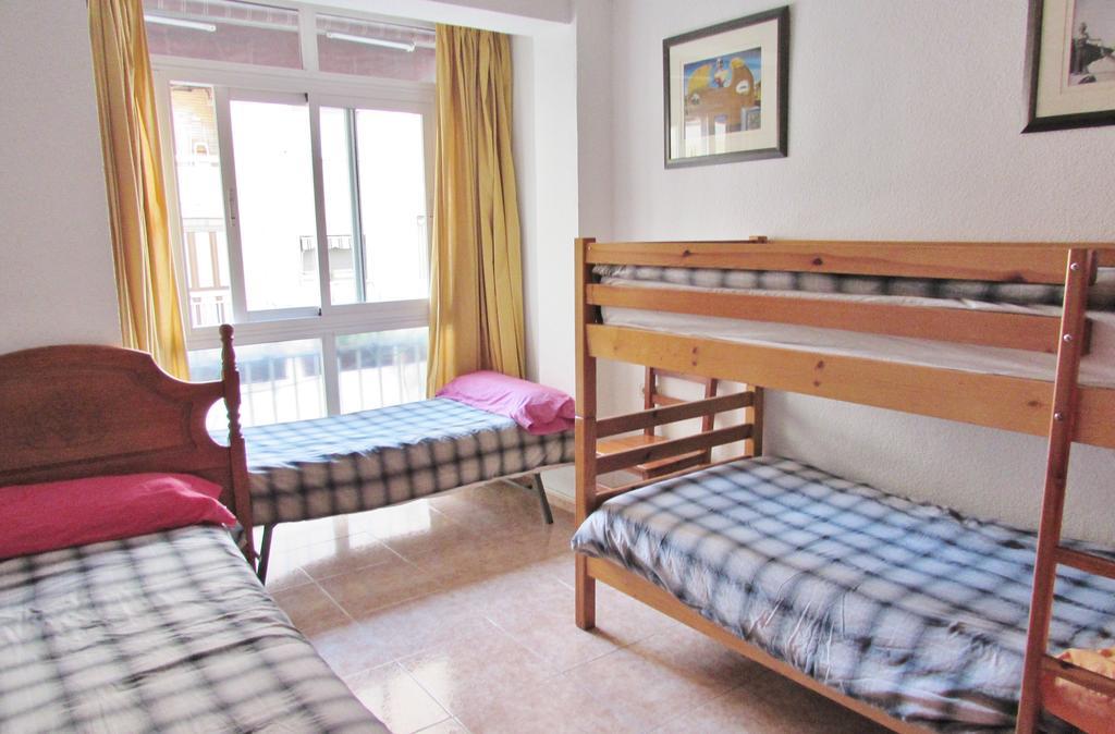 Hostal Nuevas Naciones Granada Kültér fotó
