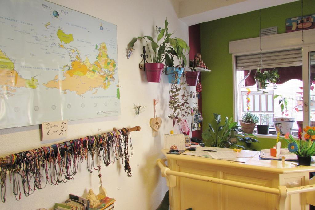 Hostal Nuevas Naciones Granada Kültér fotó