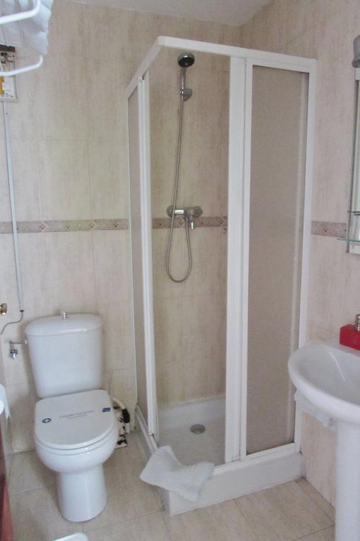 Hostal Nuevas Naciones Granada Kültér fotó